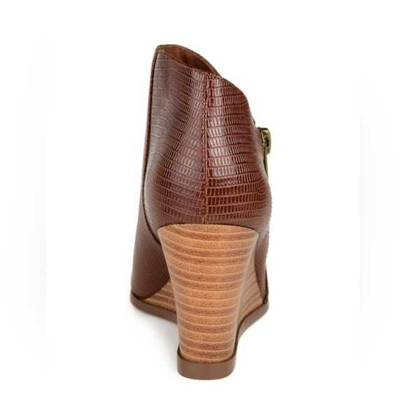 Journee Collection Comfort Glam Wedge Booties NIB - Picture 3 of 3